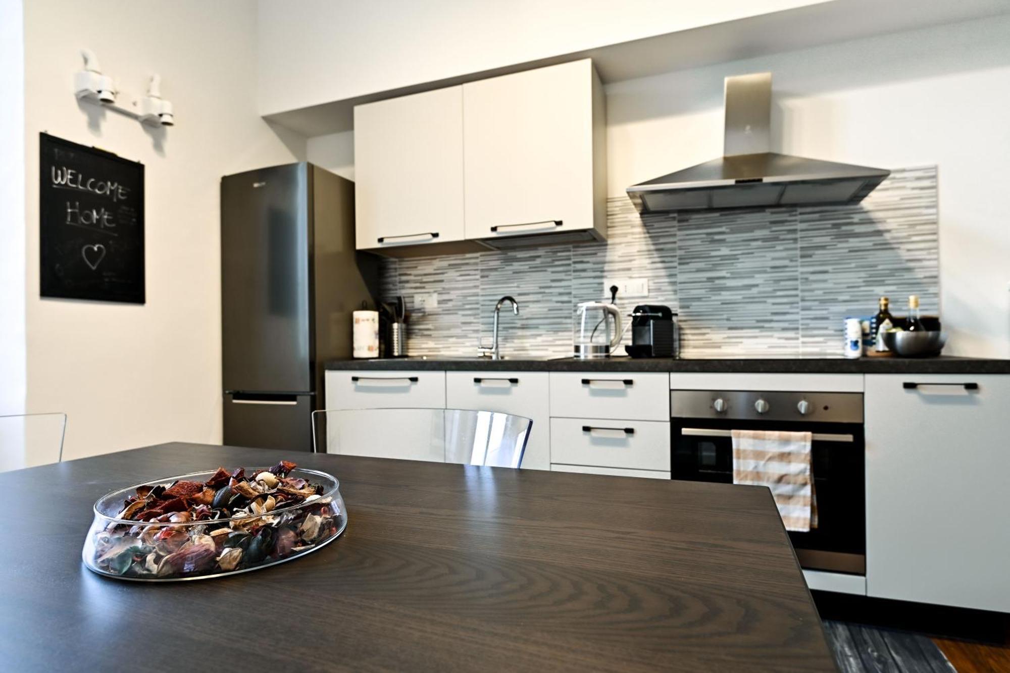 Top Living Apartments - Porta Susa Torino Eksteriør bilde